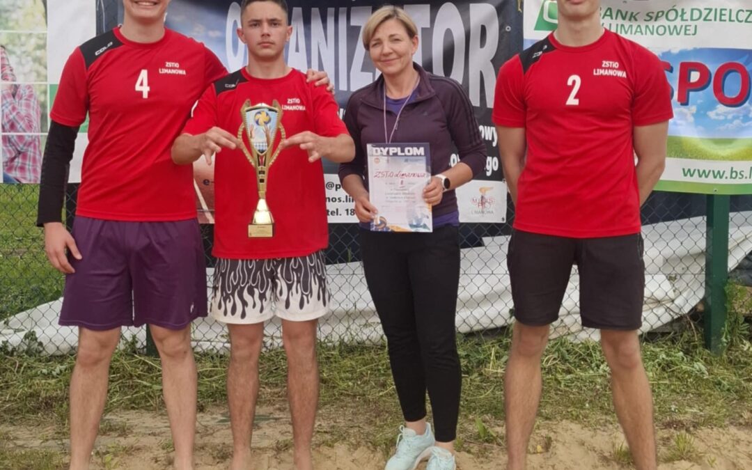 Wicemistrzostwo Powiatu w Siatkówce plażowej dla naszej męskiej reprezentacji