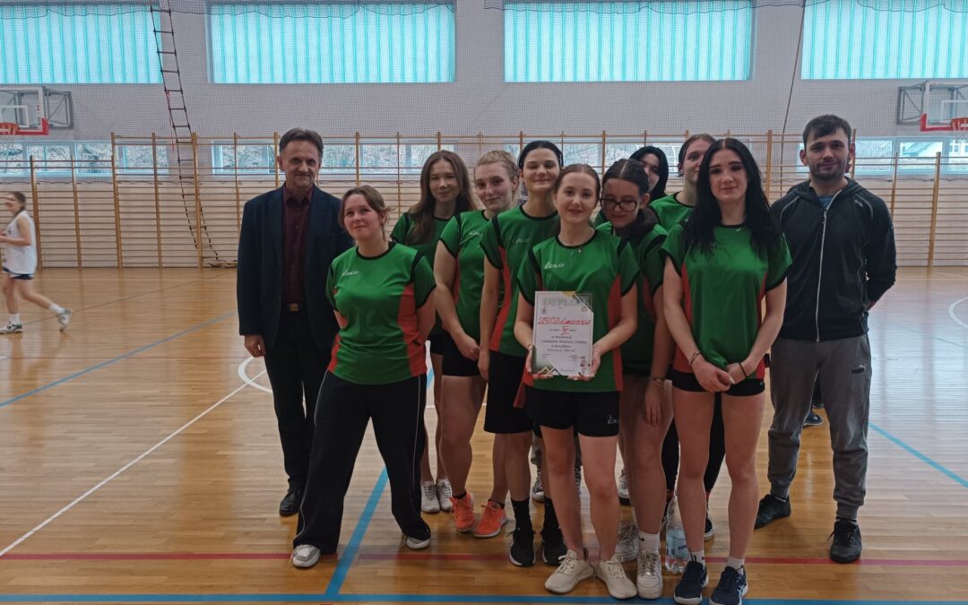 Powiatowe Zawody w Koszykówce Dziewcząt